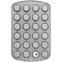 WILTON2022_03-0-0017_WILTON_RECIPERIGHTMUFFINPAN3_JPG.webp