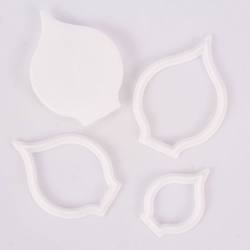 [cutarum] Set cortantes Lirios 11cm FMM
